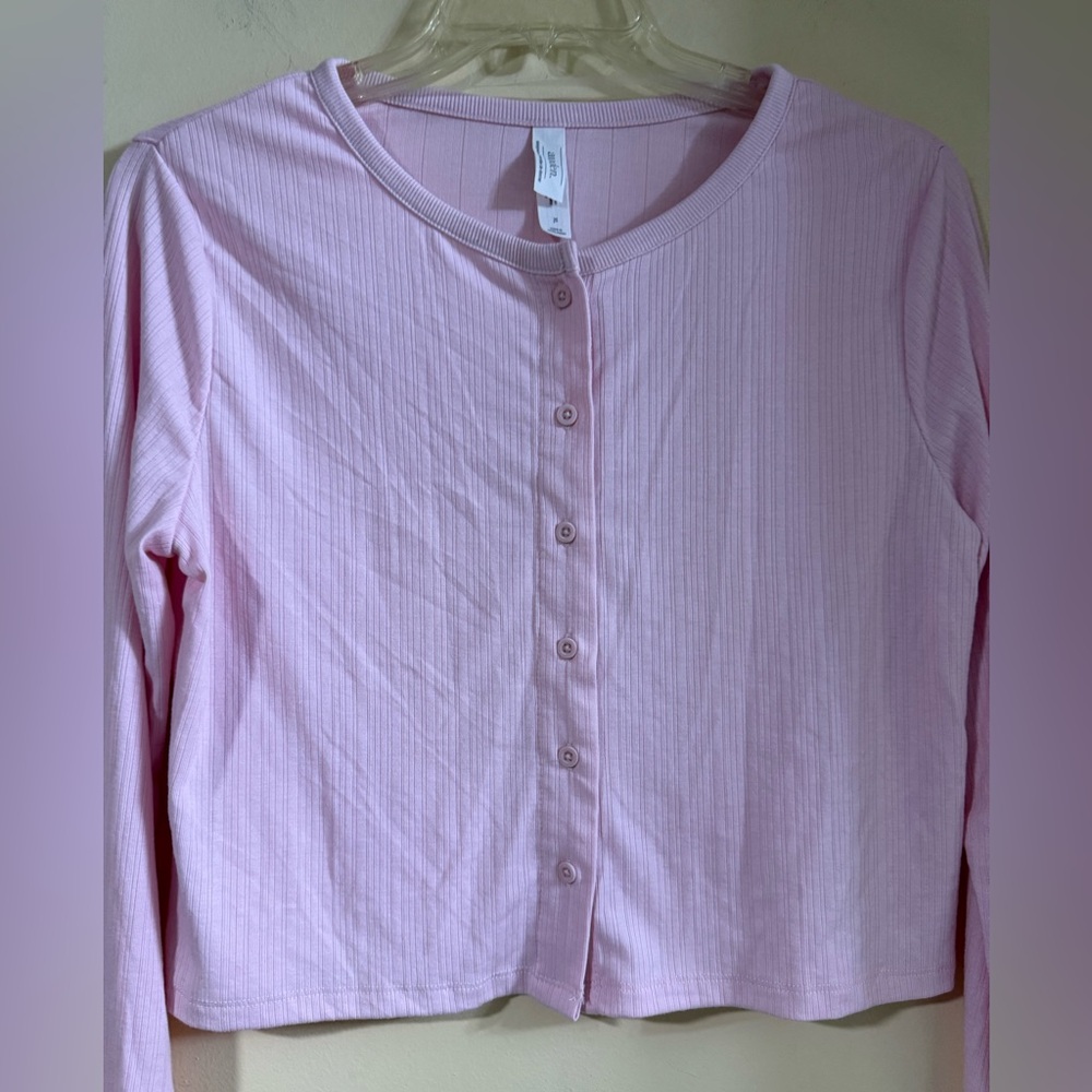 Light Pink Ribbed Button-Front Women's Top..100 - Picture 3 of 7